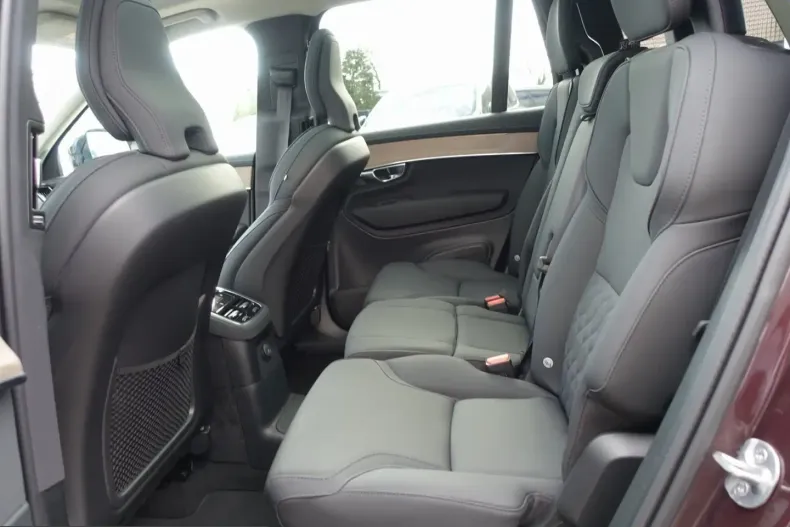 Volvo XC90 din 2025 cu 20.789 km - oferta VOL204935 - foto 12