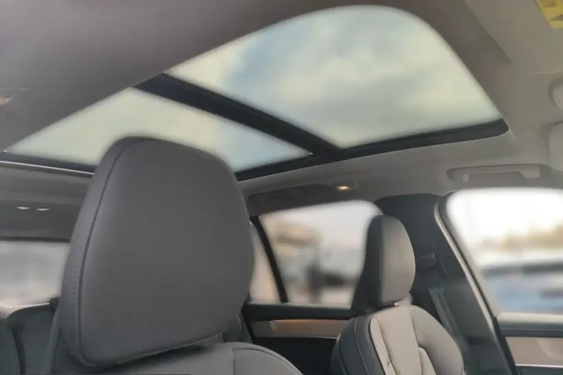 Volvo XC90 din 2025 cu 21.550 km - oferta VOL204938 - foto 23