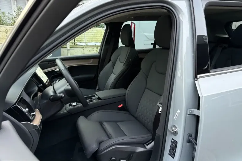 Volvo XC90 din 2025 cu 27.061 km - oferta VOL204939 - foto 10