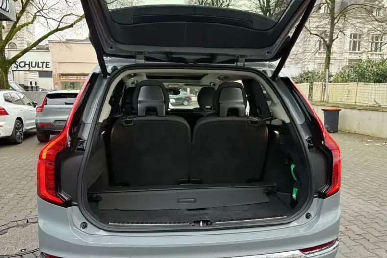 Volvo XC90 din 2025 cu 27.061 km - oferta VOL204939 - foto 12