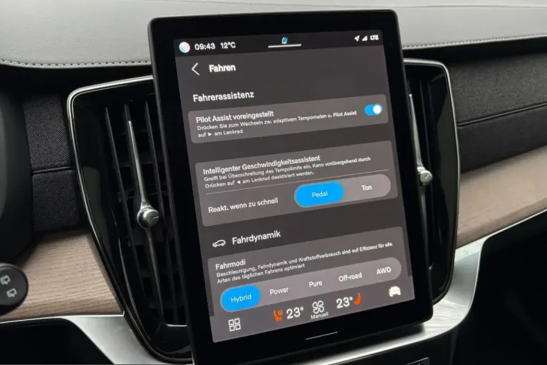 Volvo XC90 din 2025 cu 28.527 km - oferta VOL204941 - foto 11