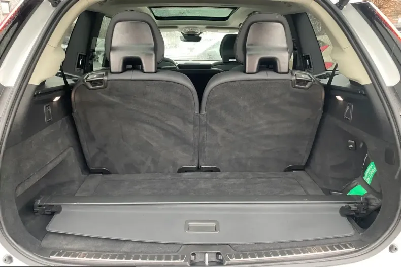 Volvo XC90 din 2025 cu 27.765 km - oferta VOL204944 - foto 22