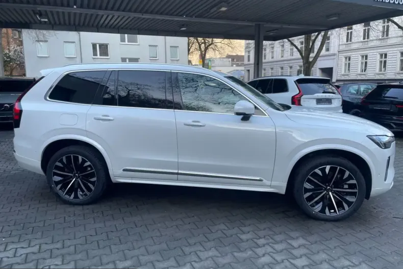 Volvo XC90 din 2025 cu 17.257 km - oferta VOL204946 - foto 5