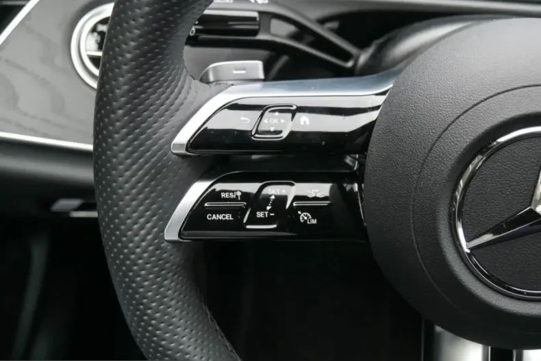 Mercedes-Benz E 200 (Clasa E) din 2024 cu 10.391 km - oferta MER204952 - foto 19