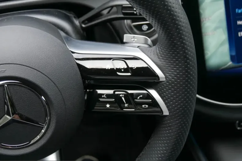 Mercedes-Benz E 200 (Clasa E) din 2024 cu 10.391 km - oferta MER204952 - foto 20