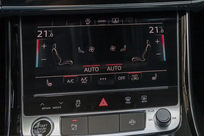 Audi A8 din 2023 cu 1.253 km - oferta AUD204954 - foto 9