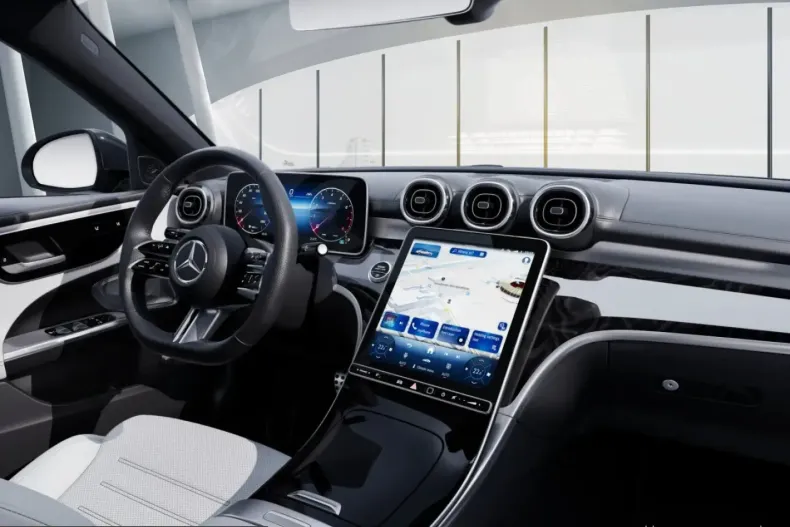 Mercedes-Benz C 180 (Clasa C) din 2025 cu 14.176 km - oferta MER204955 - foto 8