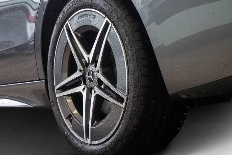 Mercedes-Benz C 180 (Clasa C) din 2025 cu 12.151 km - oferta MER204957 - foto 5