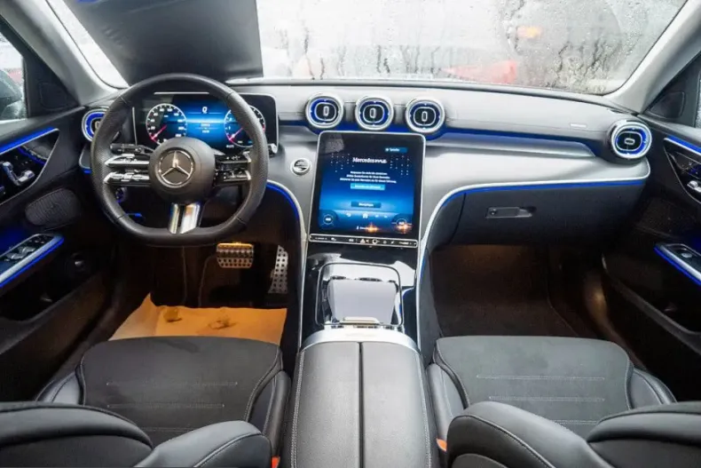 Mercedes-Benz C 180 (Clasa C) din 2025 cu 12.151 km - oferta MER204957 - foto 8