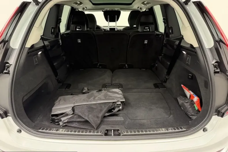 Volvo XC90 din 2025 cu 25.983 km - oferta VOL204959 - foto 15