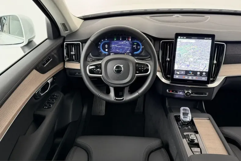 Volvo XC90 din 2025 cu 25.983 km - oferta VOL204959 - foto 25