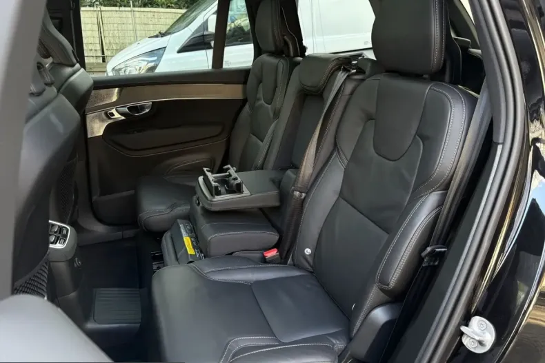Volvo XC90 din 2025 cu 22.677 km - oferta VOL204960 - foto 11