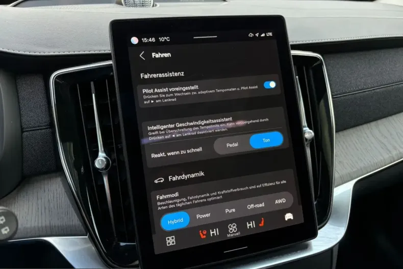 Volvo XC90 din 2025 cu 22.677 km - oferta VOL204960 - foto 24