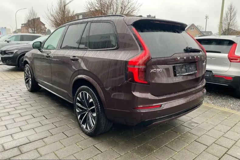 Volvo XC90 din 2025 cu 27.465 km - oferta VOL204961 - foto 4