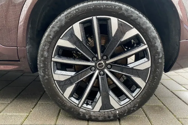 Volvo XC90 din 2025 cu 27.465 km - oferta VOL204961 - foto 8