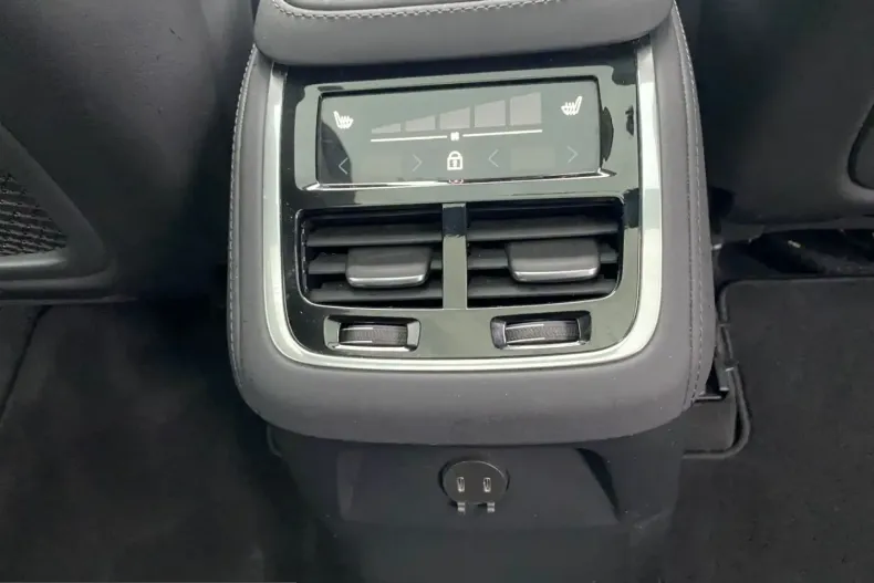 Volvo XC90 din 2025 cu 27.465 km - oferta VOL204961 - foto 18