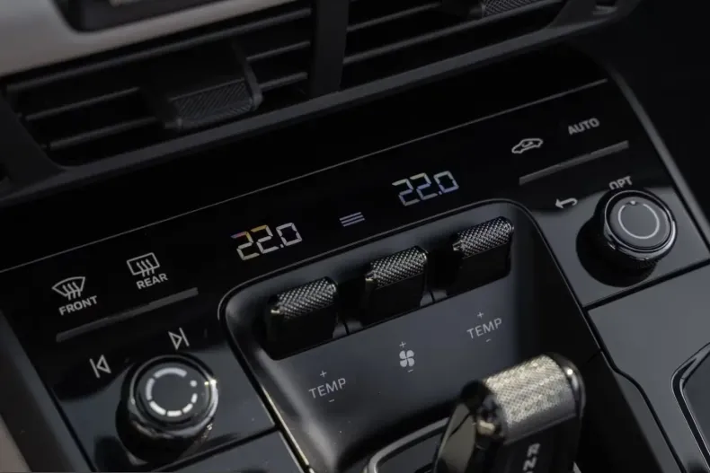 Porsche 992 din 2024 cu 13.300 km - oferta POR204964 - foto 27