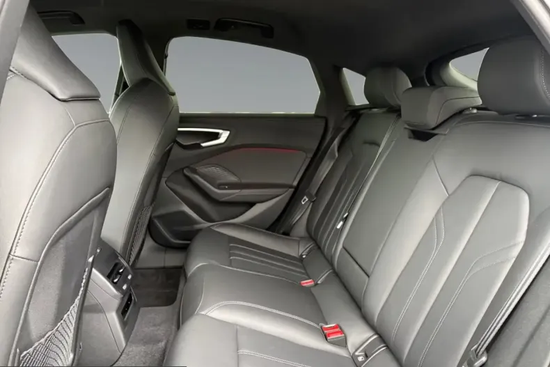 Audi A5 din 2025 cu 14.300 km - oferta AUD204965 - foto 11