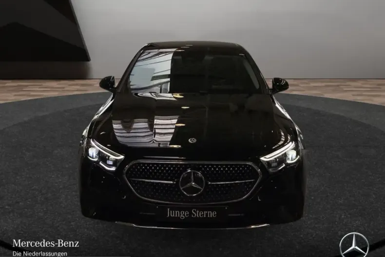 Mercedes-Benz E 200 (Clasa E) din 2025 cu 11.329 km - oferta MER204967 - foto 2