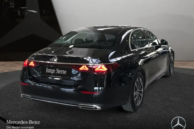 Mercedes-Benz E 200 (Clasa E) din 2025 cu 11.329 km - oferta MER204967 - foto 5