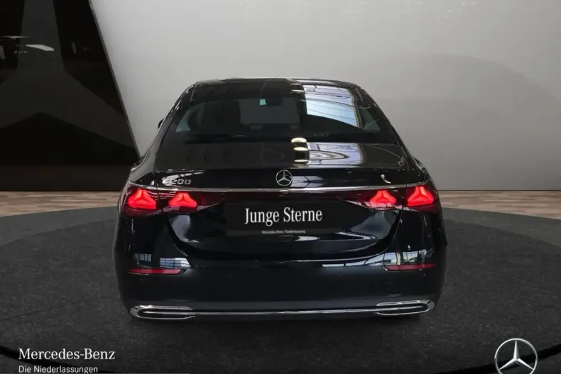 Mercedes-Benz E 200 (Clasa E) din 2025 cu 11.329 km - oferta MER204967 - foto 6