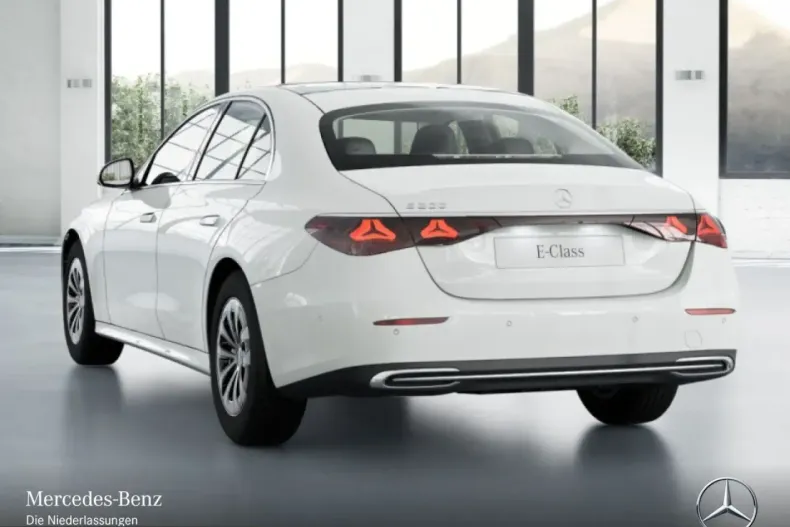 Mercedes-Benz E 200 (Clasa E) din 2025 cu 4.187 km - oferta MER204968 - foto 17