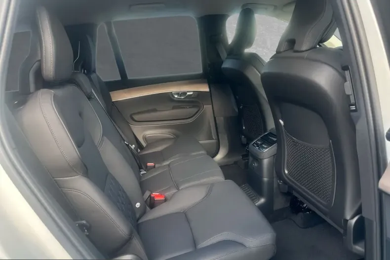 Volvo XC90 din 2025 cu 45.500 km - oferta VOL204973 - foto 5