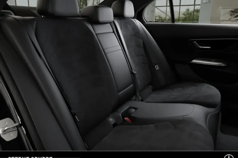 Mercedes-Benz E 200 (Clasa E) din 2025 cu 9.900 km - oferta MER204974 - foto 7