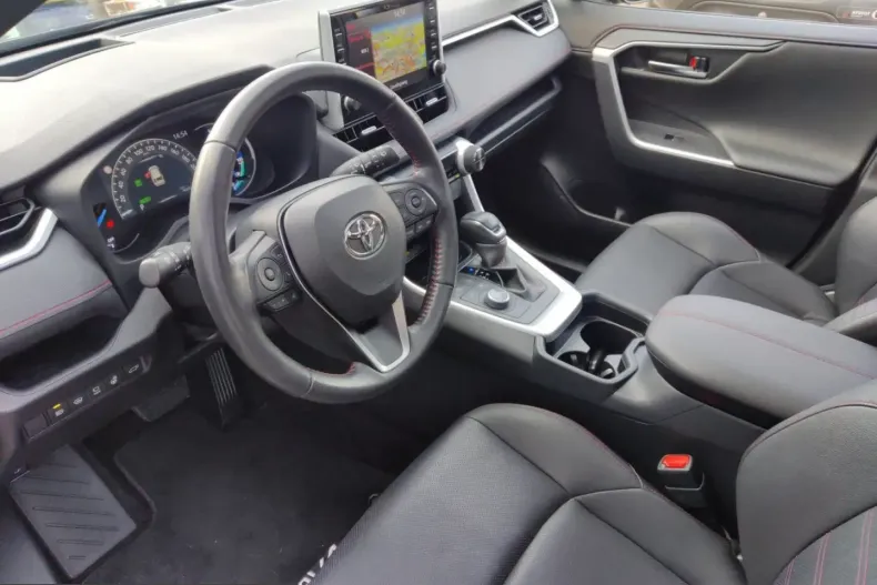 Toyota RAV4 din 2022 cu 47.000 km - oferta TOY204975 - foto 10