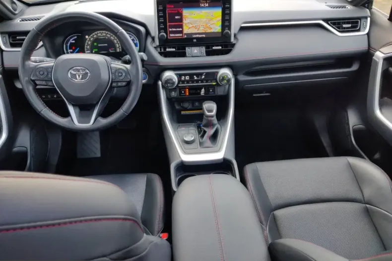 Toyota RAV4 din 2022 cu 47.000 km - oferta TOY204975 - foto 11