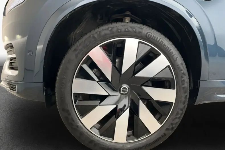 Volvo XC90 din 2023 cu 49.870 km - oferta VOL204979 - foto 7