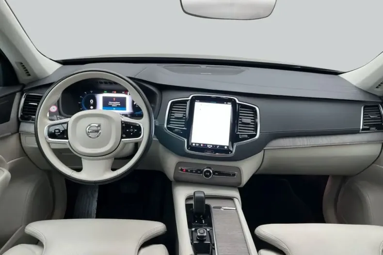 Volvo XC90 din 2023 cu 49.870 km - oferta VOL204979 - foto 14