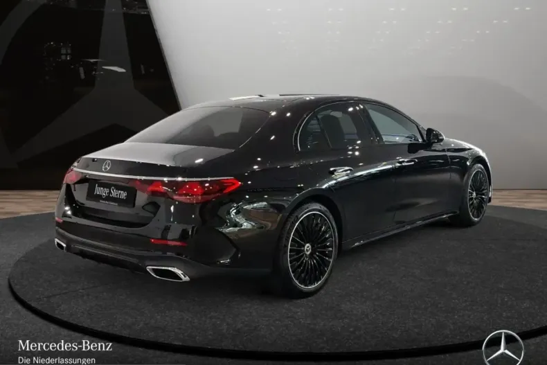 Mercedes-Benz E 200 (Clasa E) din 2025 cu 6.156 km - oferta MER204981 - foto 5