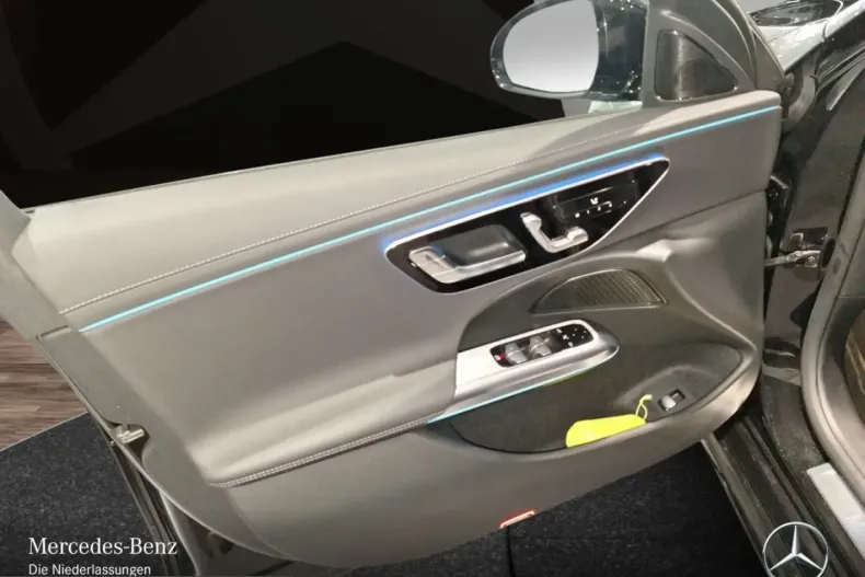 Mercedes-Benz E 200 (Clasa E) din 2025 cu 6.156 km - oferta MER204981 - foto 14