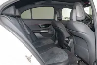 Mercedes-Benz E 200 (Clasa E) din 2025 cu 7.695 km - oferta MER204982 - foto 9