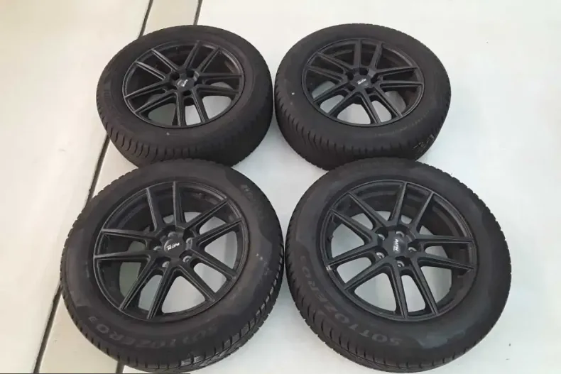 Toyota RAV4 din 2023 cu 57.225 km - oferta TOY204983 - foto 10