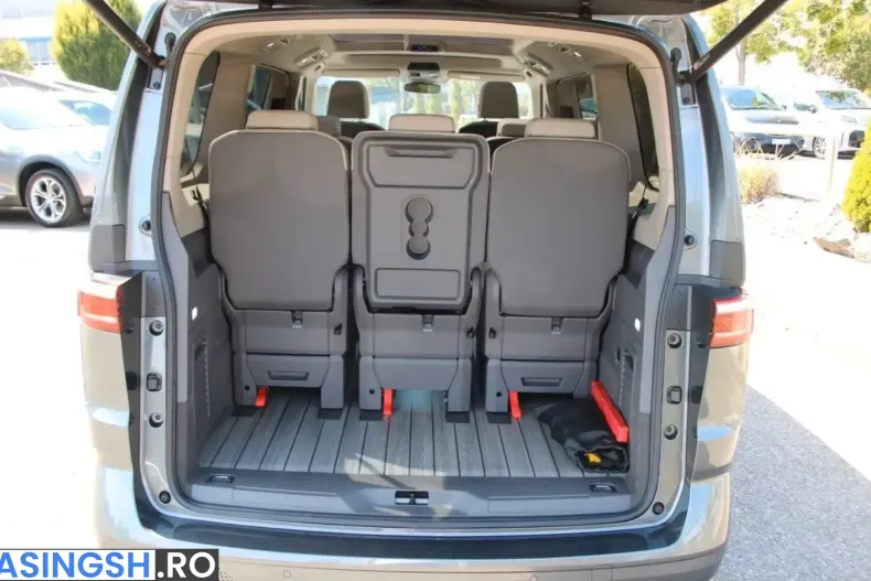 Volkswagen T7 Multivan din 2024 cu 19.800 km - oferta VOL204986 - foto 10
