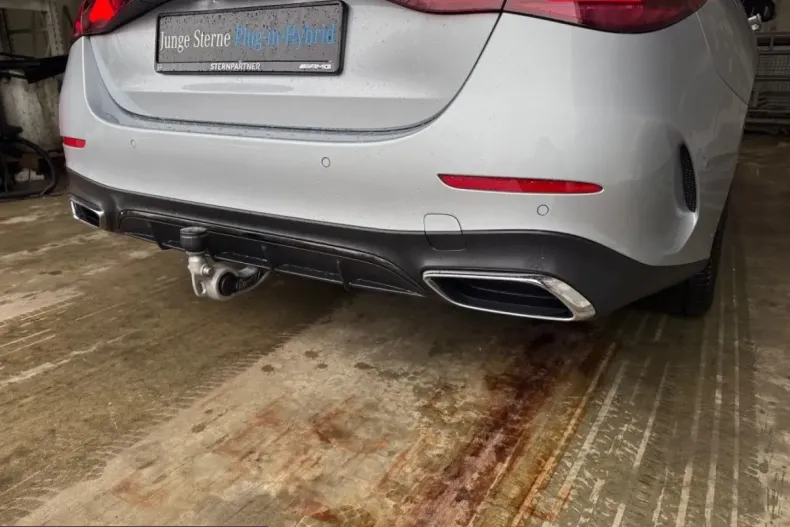 Mercedes-Benz E 300 (Clasa E) din 2023 cu 4.800 km - oferta MER204987 - foto 10