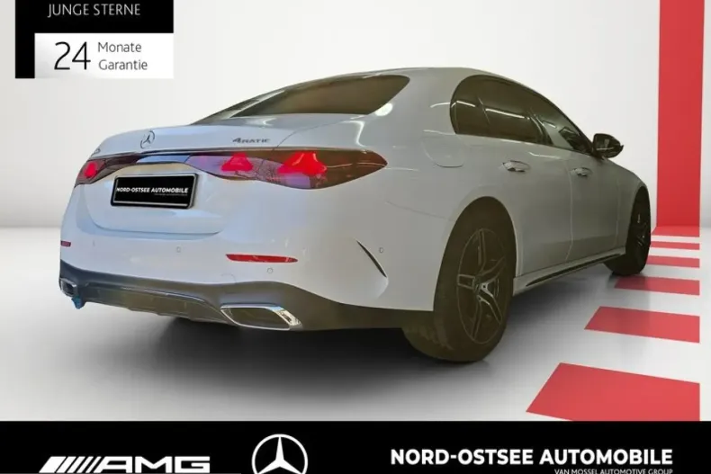 Mercedes-Benz E 300 (Clasa E) din 2024 cu 10.400 km - oferta MER204989 - foto 4