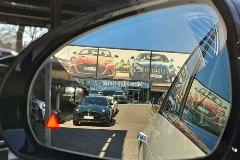 Mercedes-Benz E 300 (Clasa E) din 2024 cu 10.400 km - oferta MER204989 - foto 22