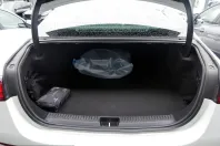 Mercedes-Benz E 400 (Clasa E) din 2025 cu 34.976 km - oferta MER204990 - foto 12