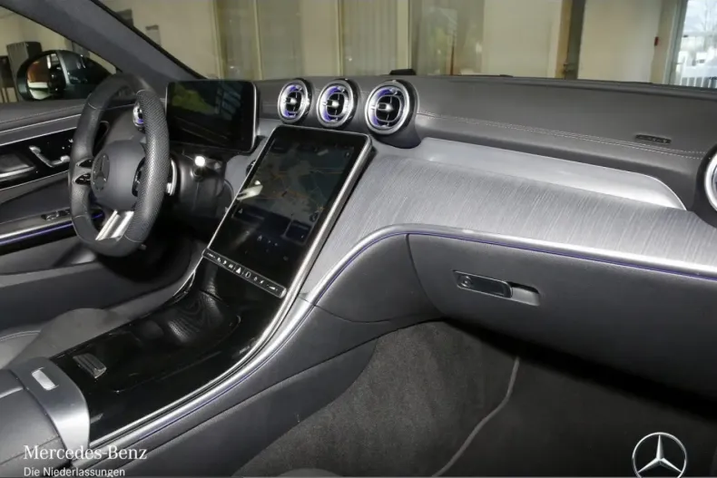 Mercedes-Benz CLE 300 (Clasa CLE) din 2025 cu 19.233 km - oferta MER204995 - foto 5