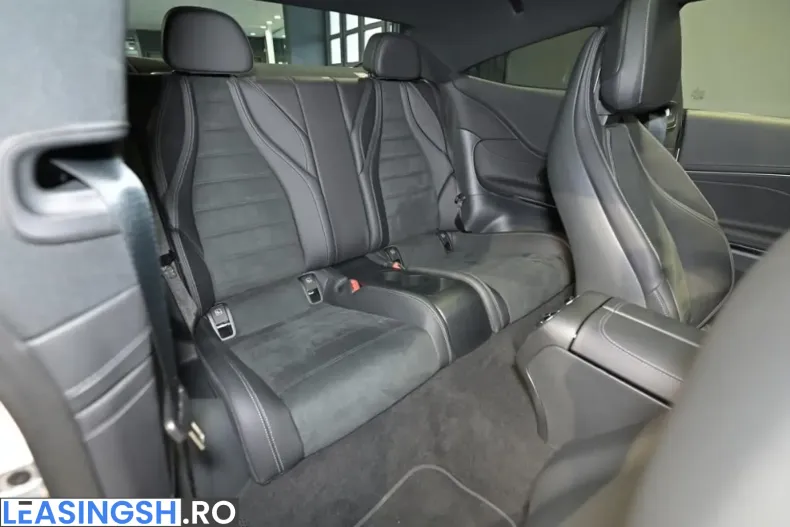 Mercedes-Benz CLE 300 (Clasa CLE) din 2024 cu 17.550 km - oferta MER204997 - foto 7