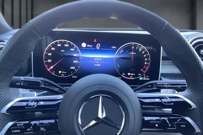 Mercedes-Benz CLE 300 (Clasa CLE) din 2024 cu 21.678 km - oferta MER204998 - foto 7