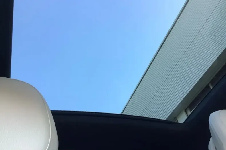 Mercedes-Benz CLE 300 (Clasa CLE) din 2024 cu 21.678 km - oferta MER204998 - foto 17