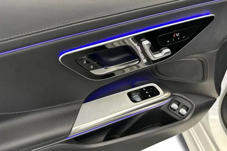 Mercedes-Benz CLE 300 (Clasa CLE) din 2024 cu 34.962 km - oferta MER205000 - foto 14