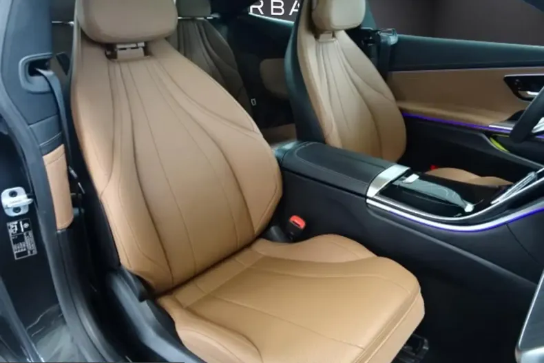 Mercedes-Benz CLE 300 (Clasa CLE) din 2025 cu 27.963 km - oferta MER205002 - foto 11