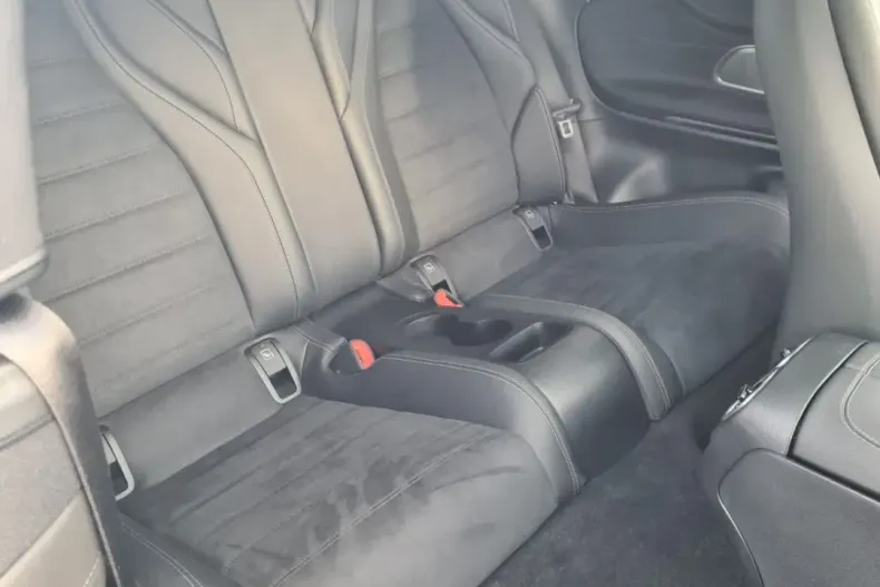 Mercedes-Benz CLE 300 (Clasa CLE) din 2024 cu 24.771 km - oferta MER205003 - foto 12