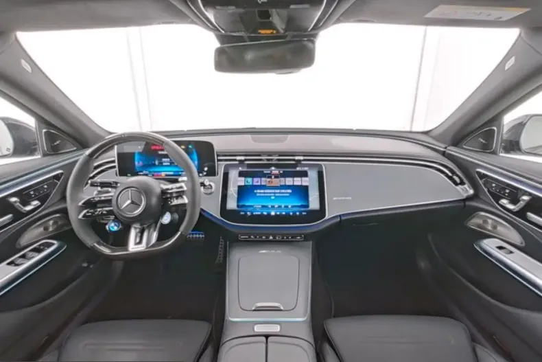 Mercedes-Benz E 53 AMG (Clasa E) din 2025 cu 29.972 km - oferta MER205017 - foto 6