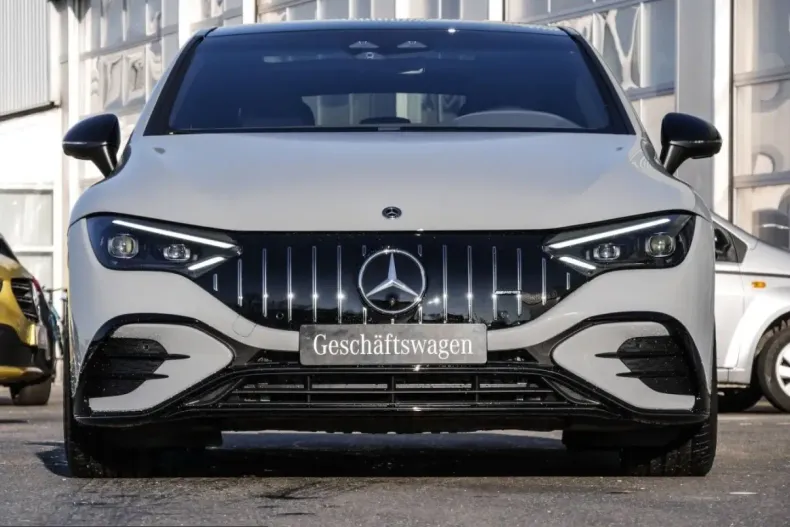 Mercedes-Benz E 53 AMG (Clasa E) din 2023 cu 64.262 km - oferta MER205018 - foto 11